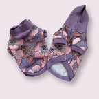 Kwiatowa purpurowa bluza dla psa z kapturem – Dog Wear Poland
