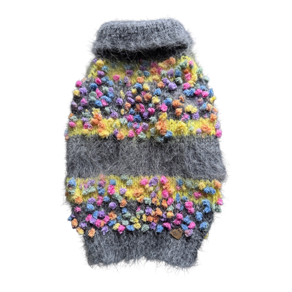 Woolen dog sweater with bubbles