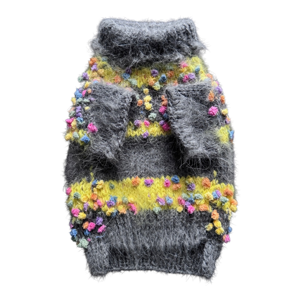 Woolen dog sweater with bubbles